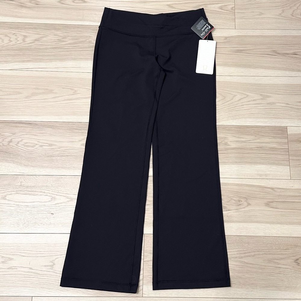 NWT Lululemon Women’s Astro Pant (Regular)